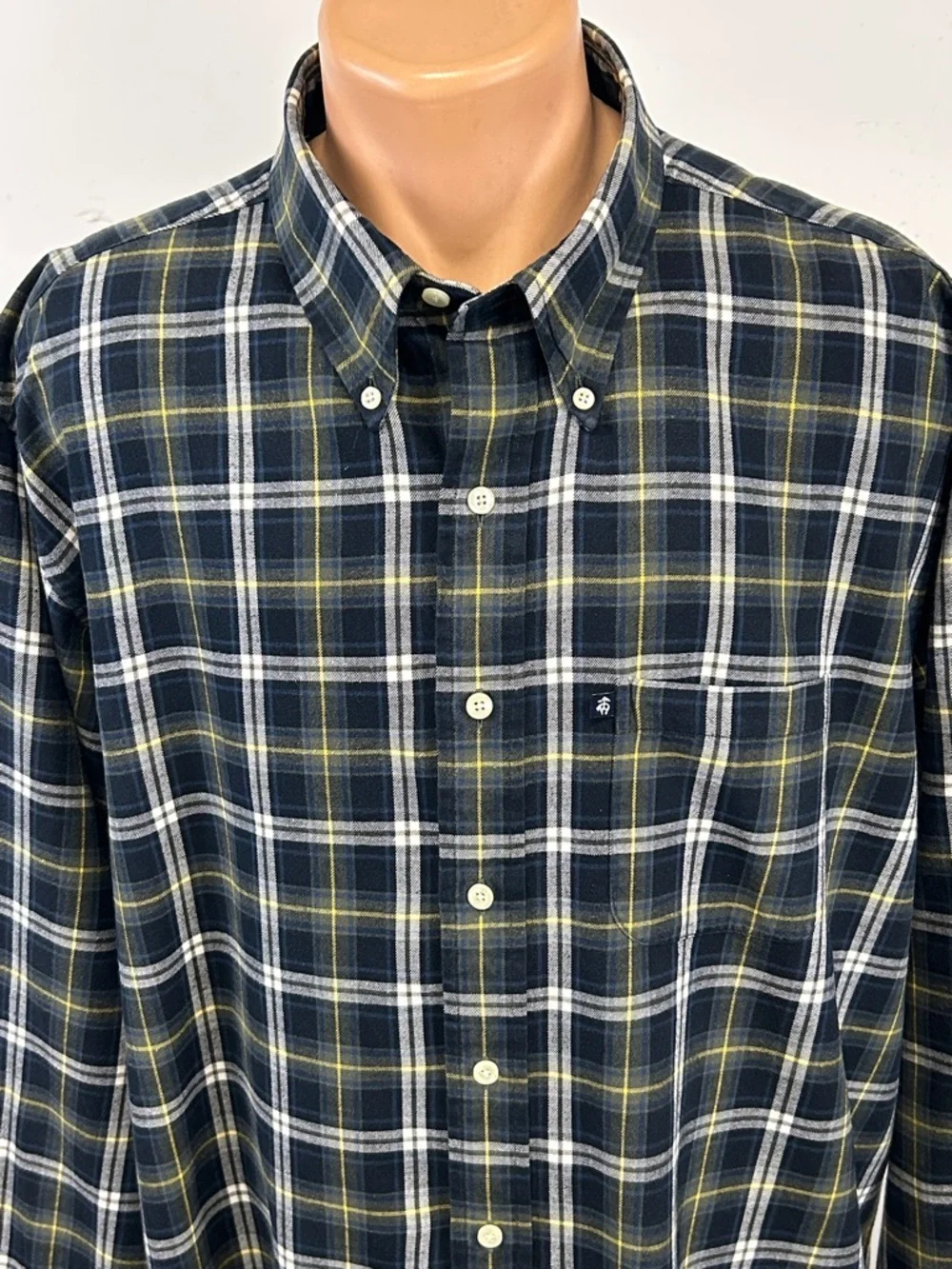 Brooks Brothers Long Sleeve Button Down Collar Flannel Shirt.  XXL - Picture 2 of 7